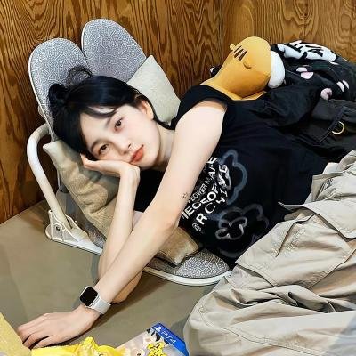 戴洛奇小镇第一季海报